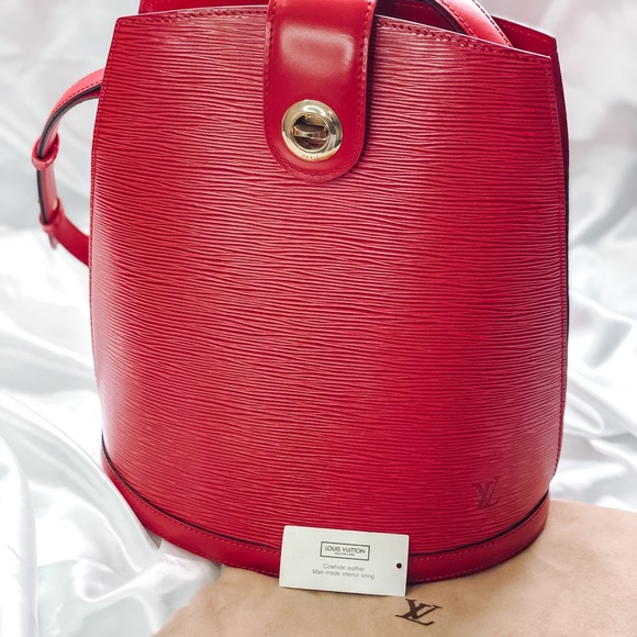 ✨SOLD✨Louis Vuitton Vintage Cluny Red Epi Leather - Picture 2 of 9